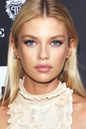 Stella Maxwell portrait
