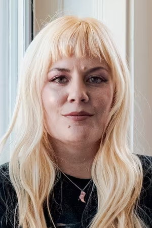 Maja Francis portrait