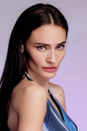 Saadet Işıl Aksoy portrait