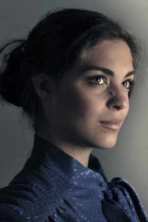 Natalie Madueño portrait