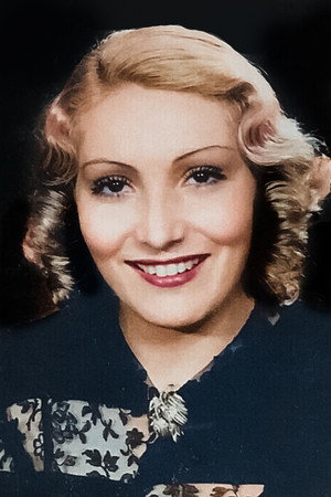 Cahide Sonku portrait