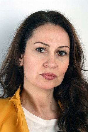 Nur Gürkan portrait