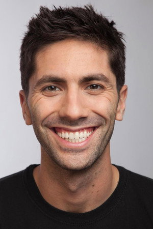 Nēv Schulman portrait