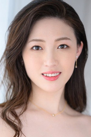 Hayama Sayuri portrait