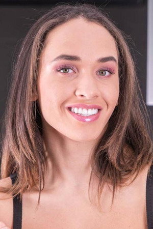 Briana Banderas portrait