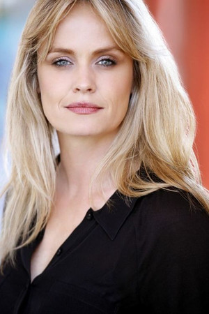 Sandra Lindquist portrait