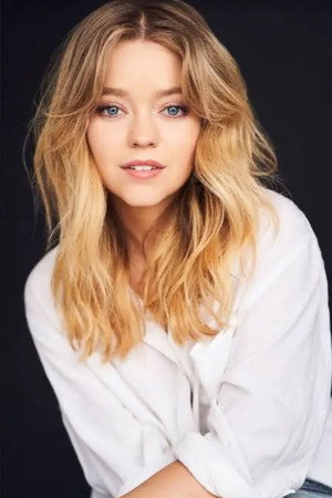 Jade Pettyjohn portrait
