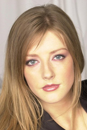 Jennifer Finnigan portrait