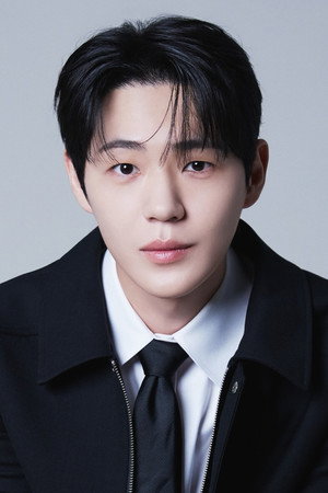 Shin Jae-ha portrait