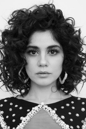 Zeynep Çamcı portrait