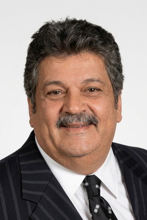 Osman Yağmurdereli portrait