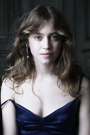 Lou de Laâge portrait