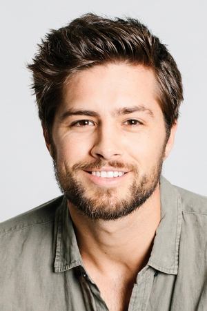 Travis Burns portrait