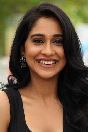 Regina Cassandra portrait