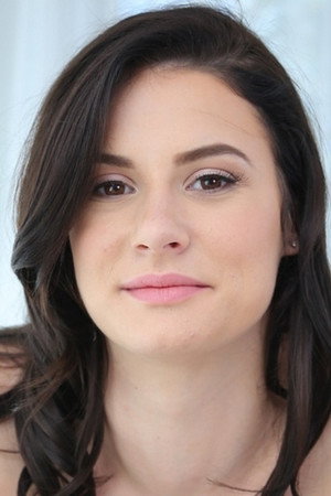 Kymberlee Anne portrait