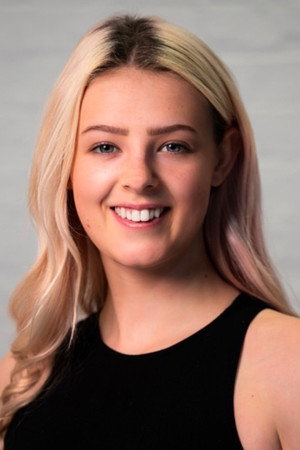 Lola Garlick portrait