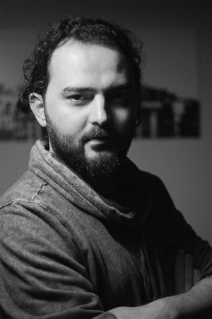 Özgür Bakar portrait