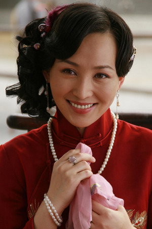 Yue Lina portrait