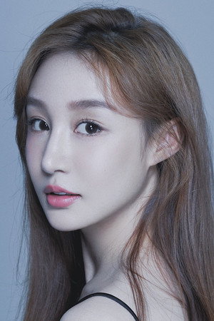 Liu Yuqi portrait