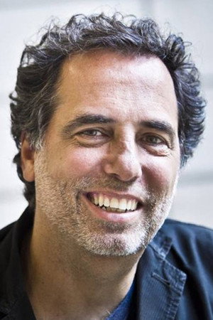 Maurício Farias portrait