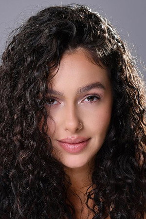 Michelle De Andrade portrait