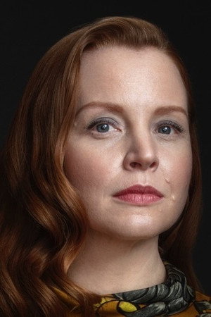 Lauren Ambrose portrait