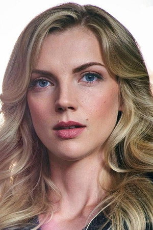 Kara Killmer portrait