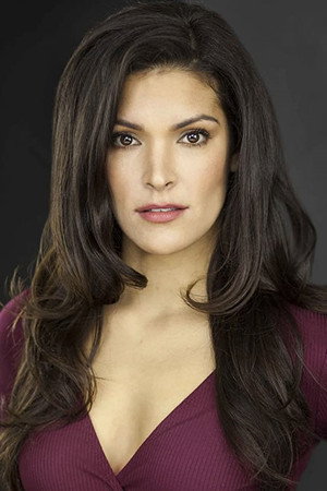Paula Giroday portrait