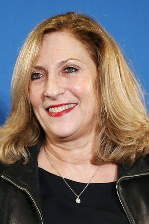 Lesli Linka Glatter portrait