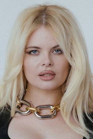 Erika Vikman portrait