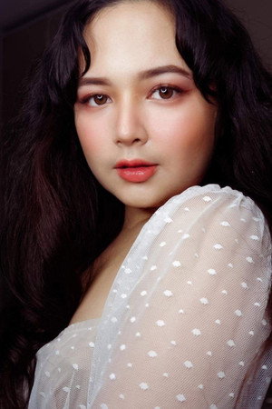 Inah de Belen portrait