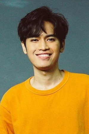 Phuwasit Ananbhornsiri portrait
