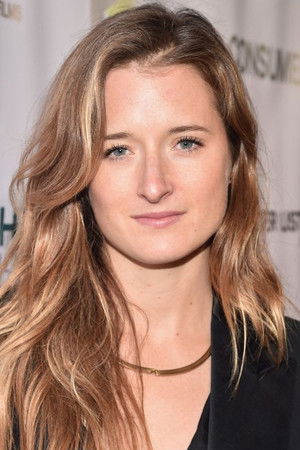 Grace Gummer portrait