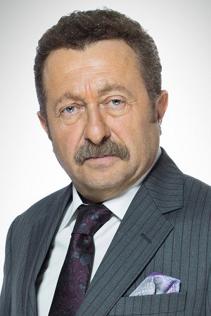 Erkan Can portrait