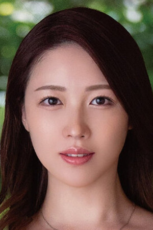 Hayama Sayuri portrait
