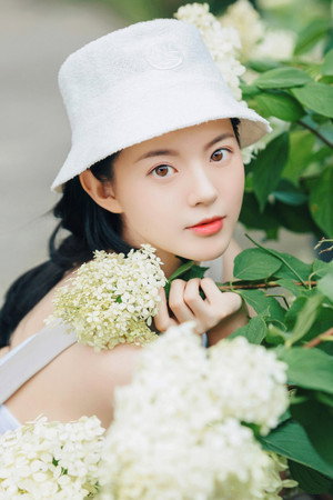 Guan Chang portrait