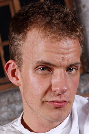 Leo James portrait