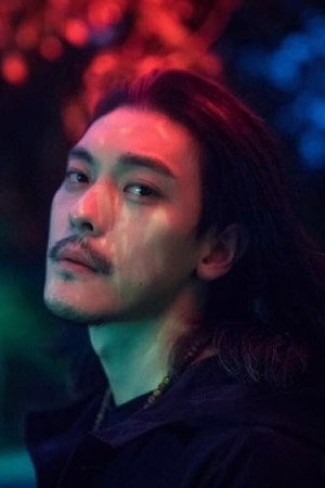Zhuang Han portrait