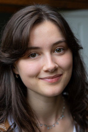 Claire Teske portrait