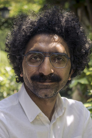 Erol Mintaş portrait