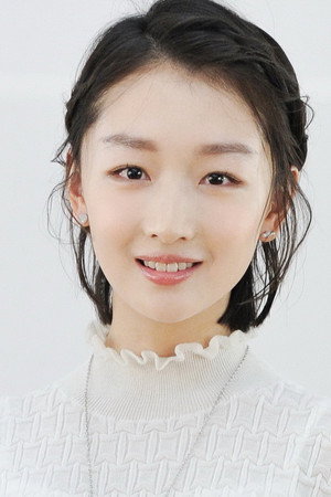 Zhou Dongyu portrait