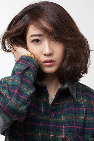 Yoo Ae-Kyeong portrait