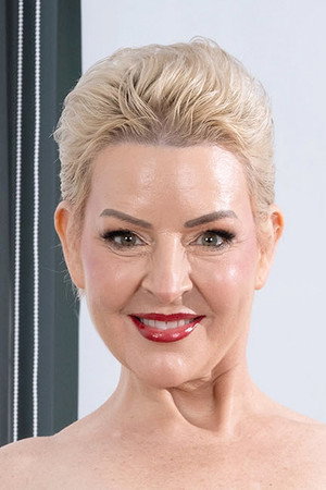 Bobbi Shay portrait