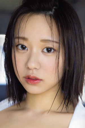 Ito Akana portrait