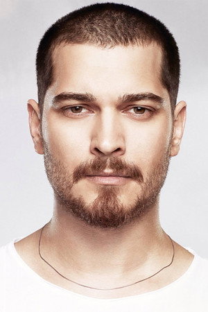Çağatay Ulusoy portrait