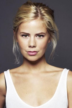 Julie Zangenberg portrait