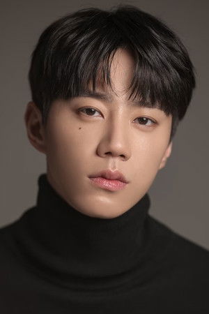 Lee Jun-young portrait
