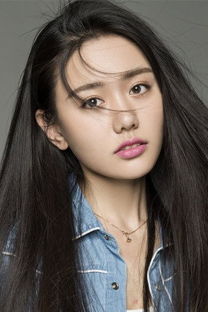 Qiao Mu portrait