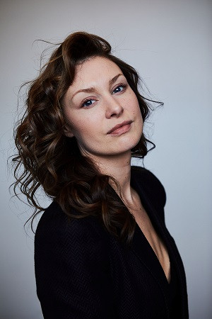 Jennifer Adams portrait