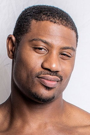 Adonis Couverture portrait